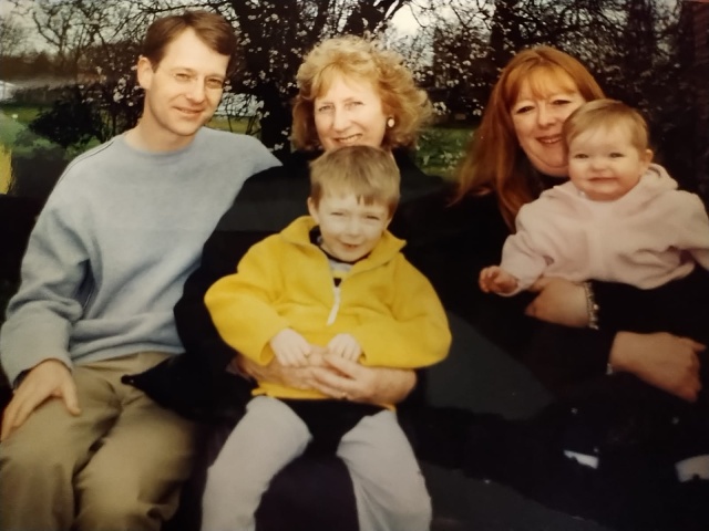 89a95f73-5412-4b88-b1c0-191bbfc09e03